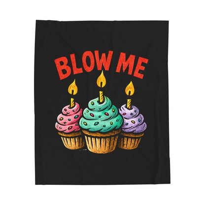 Blow Me Cupcake Blanket - MollitaMade